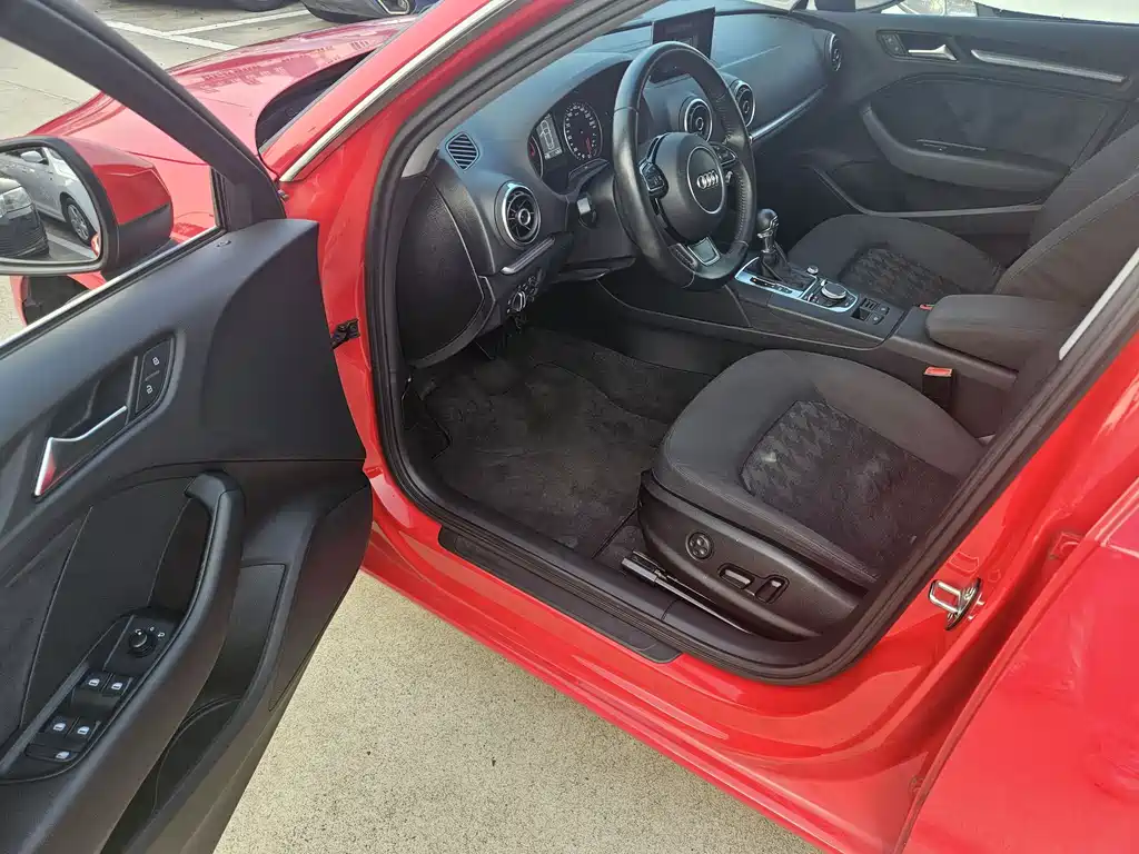 Audi A3 2014 Sportback 35 TFSI AT