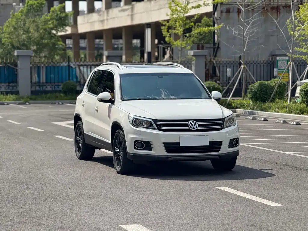 Volkswagen Tiguan 2013 2.0TSI AT Flagship