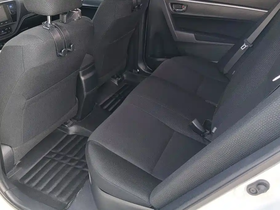 Toyota Levin Twin Engine E+ — миниатюра 11