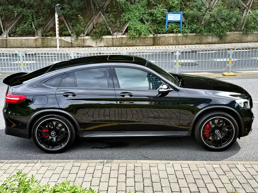 Mercedes-Benz GLC Coupe AMG — миниатюра 4