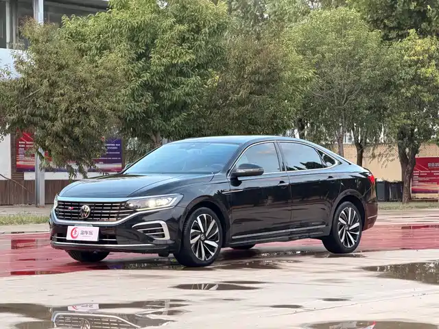 2022 Volkswagen Passat