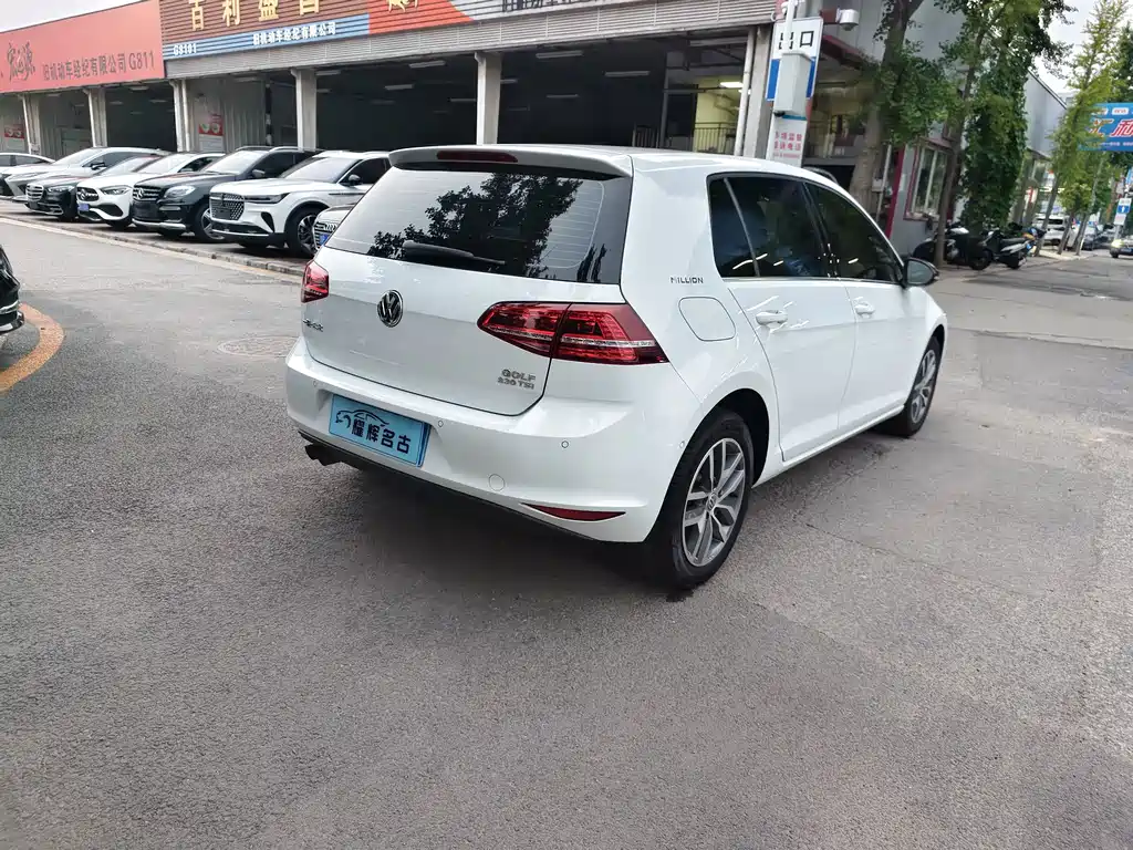 Volkswagen Golf — миниатюра 5