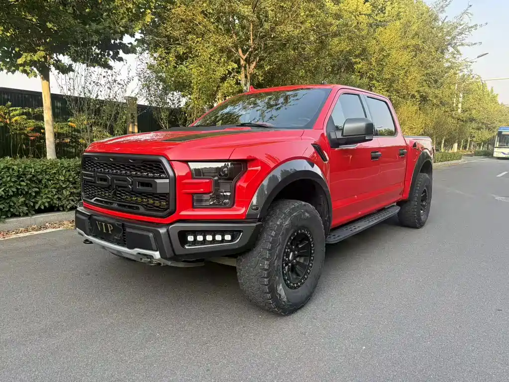 Ford F-150 Raptor