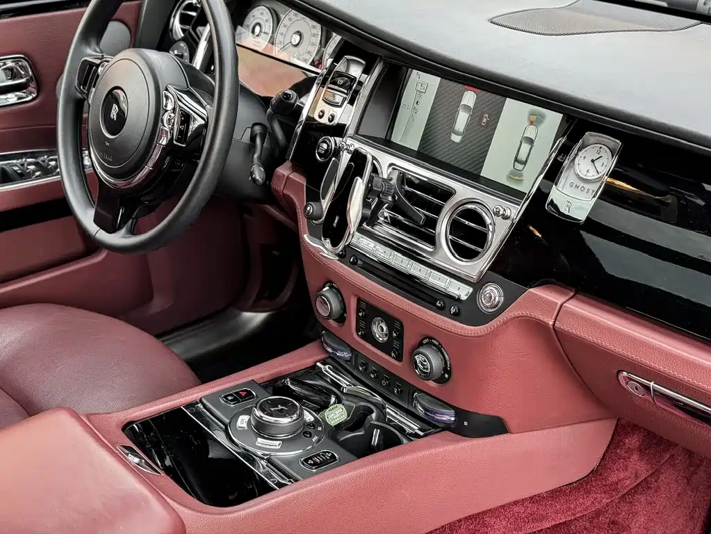 Rolls-Royce Ghost — миниатюра 4