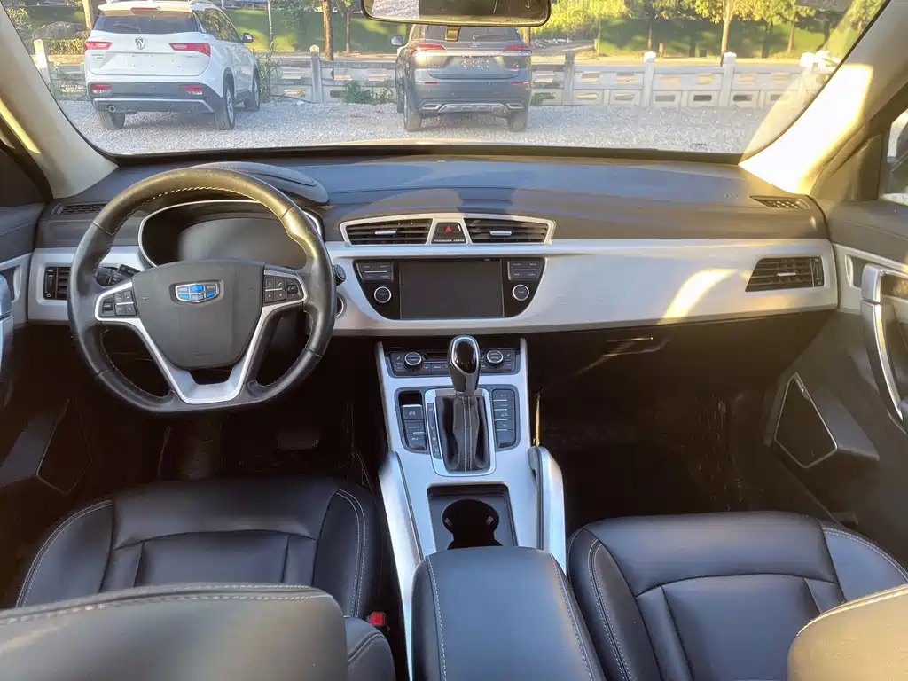 Geely Boyue — миниатюра 9