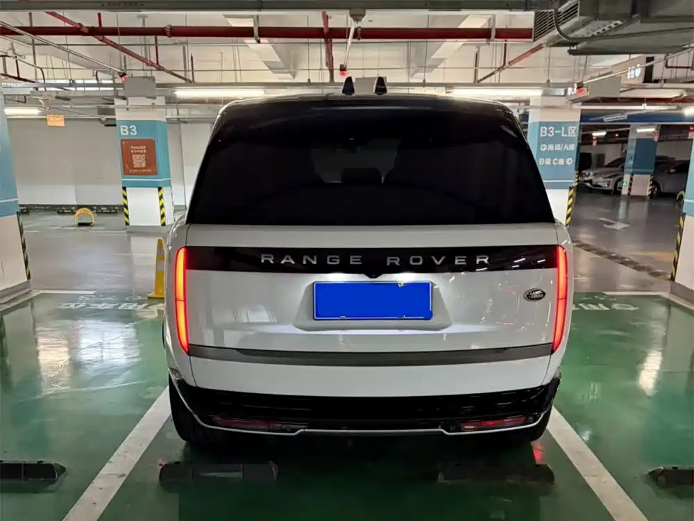 Land Rover Range Rover — миниатюра 9
