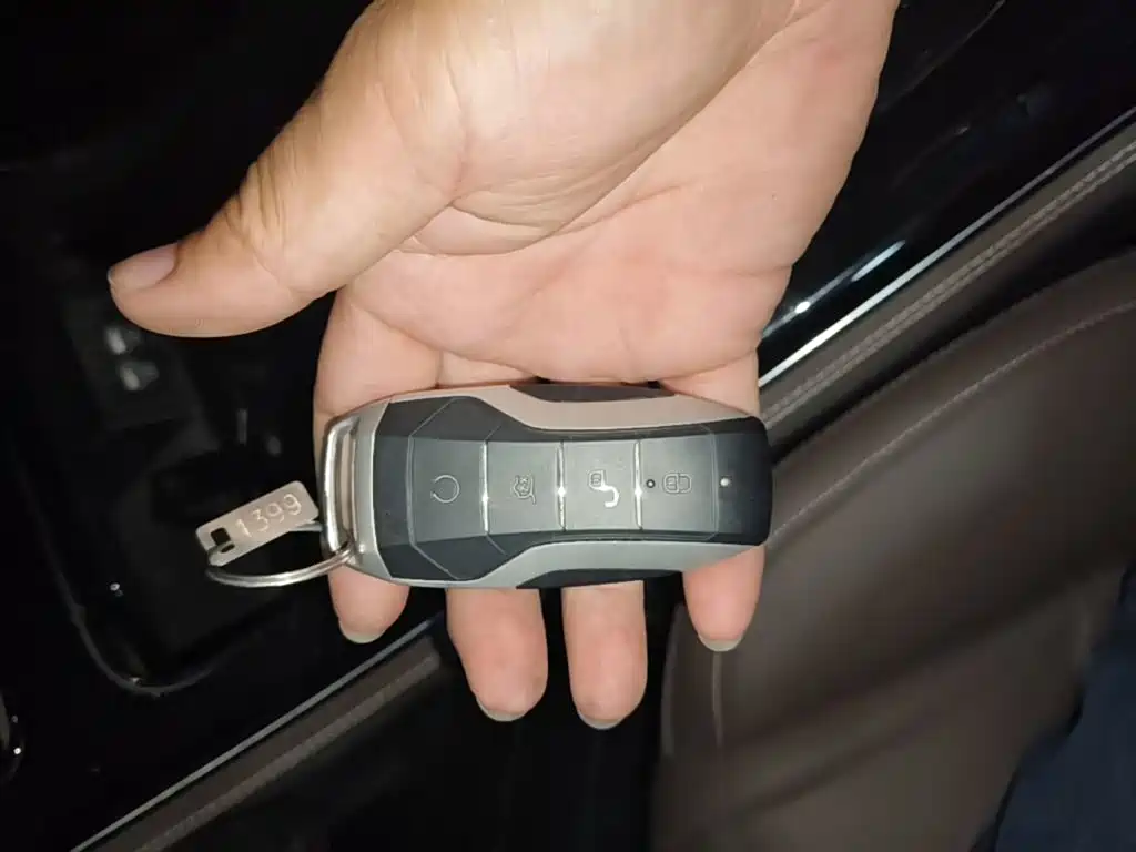 BYD Han — миниатюра 9