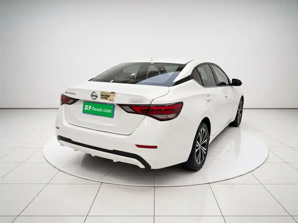 Nissan Sylphy — миниатюра 6