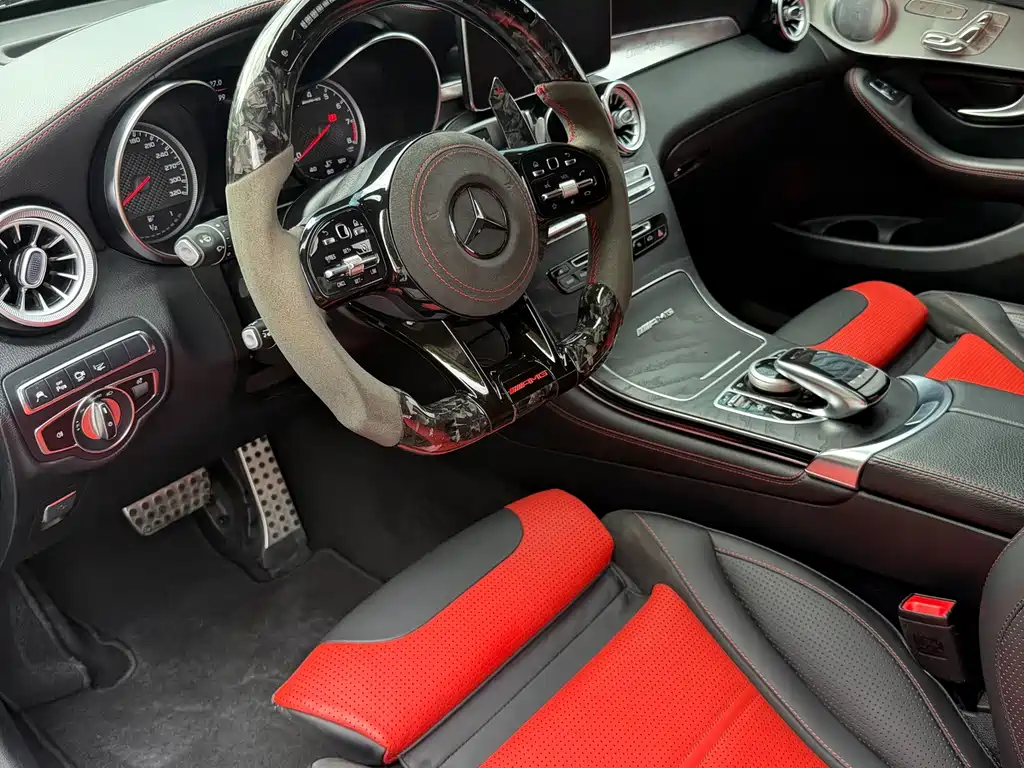 Mercedes-Benz GLC Coupe AMG — миниатюра 9