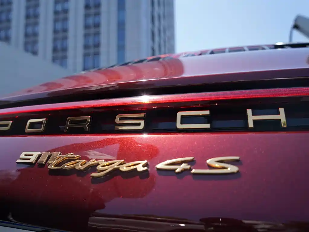 Porsche 911 — миниатюра 8
