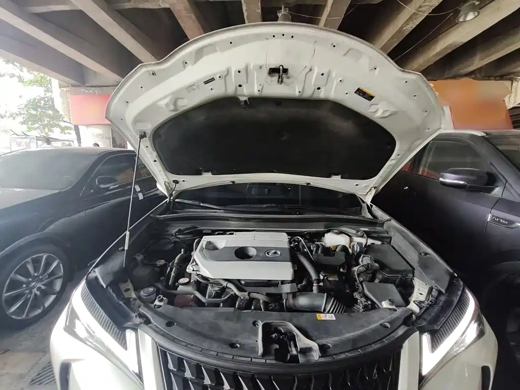 Lexus UX — миниатюра 20
