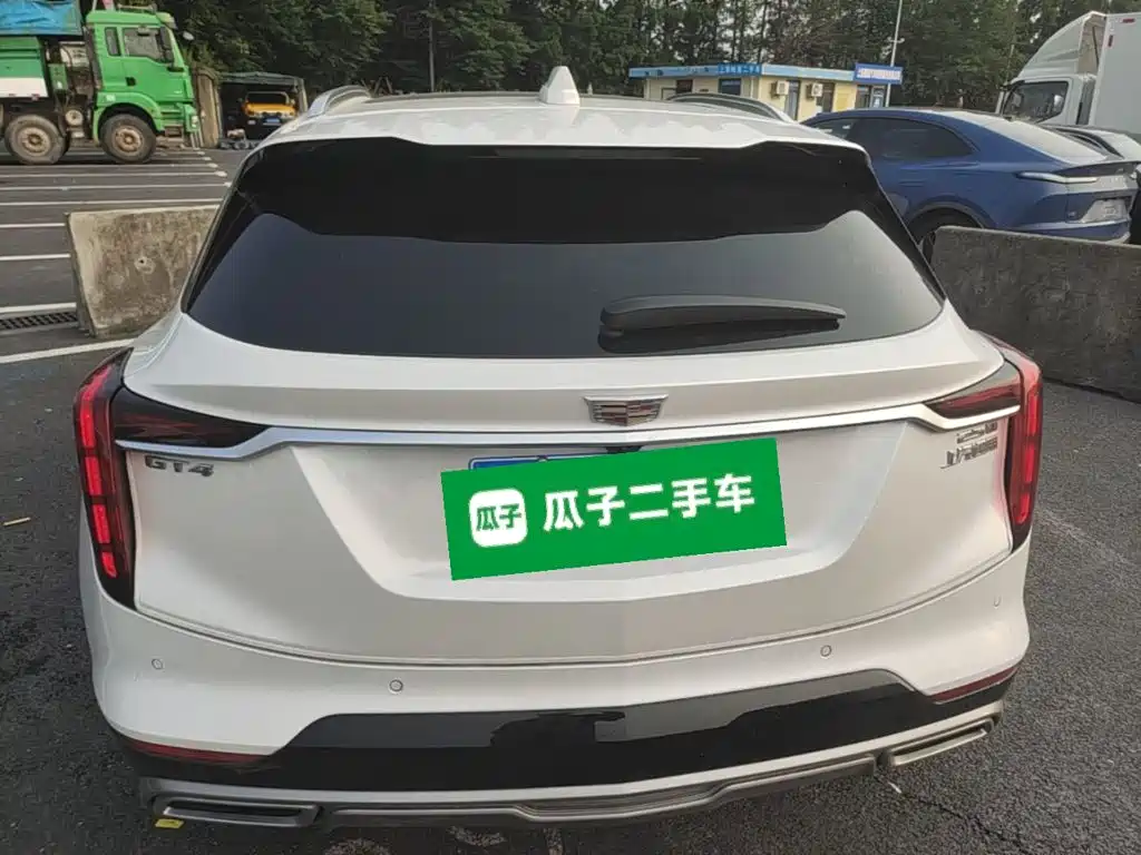 Cadillac GT4 2023 25T Luxury