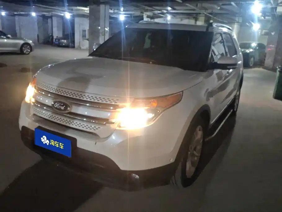 Ford Explorer (Import)