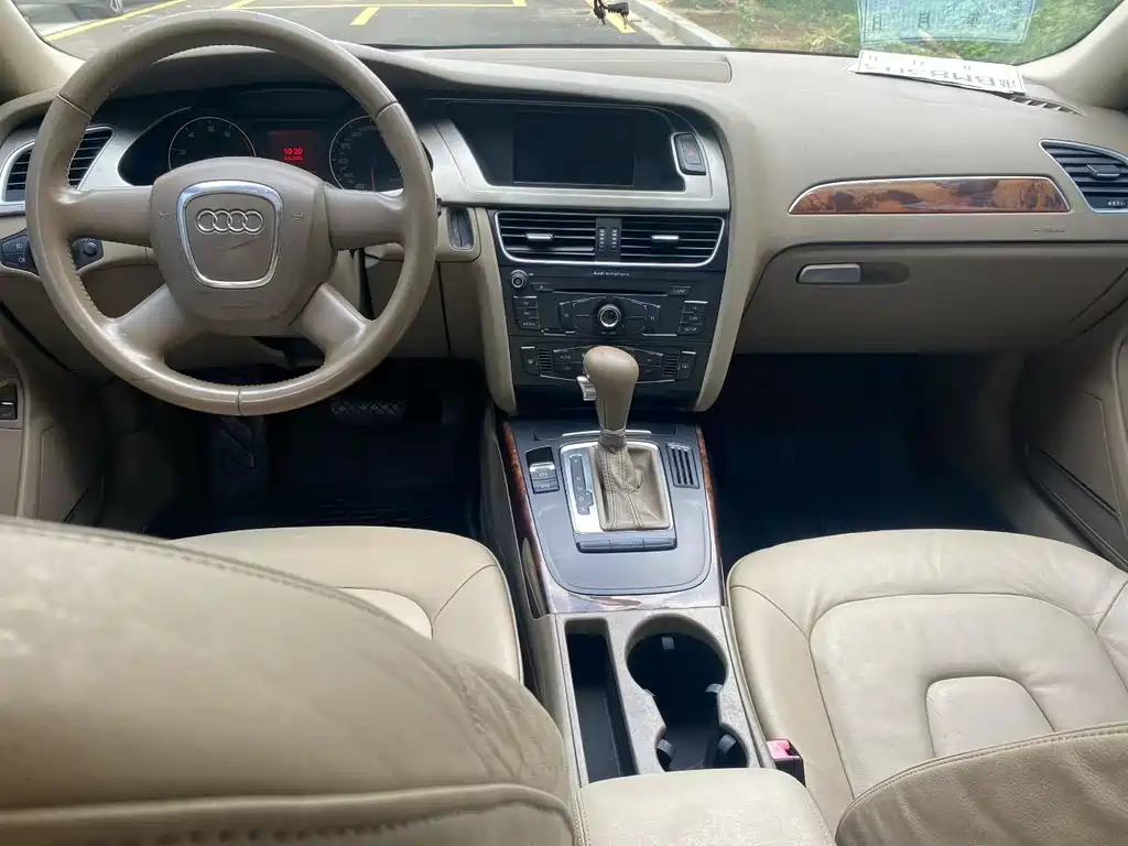 Audi A4L — миниатюра 4