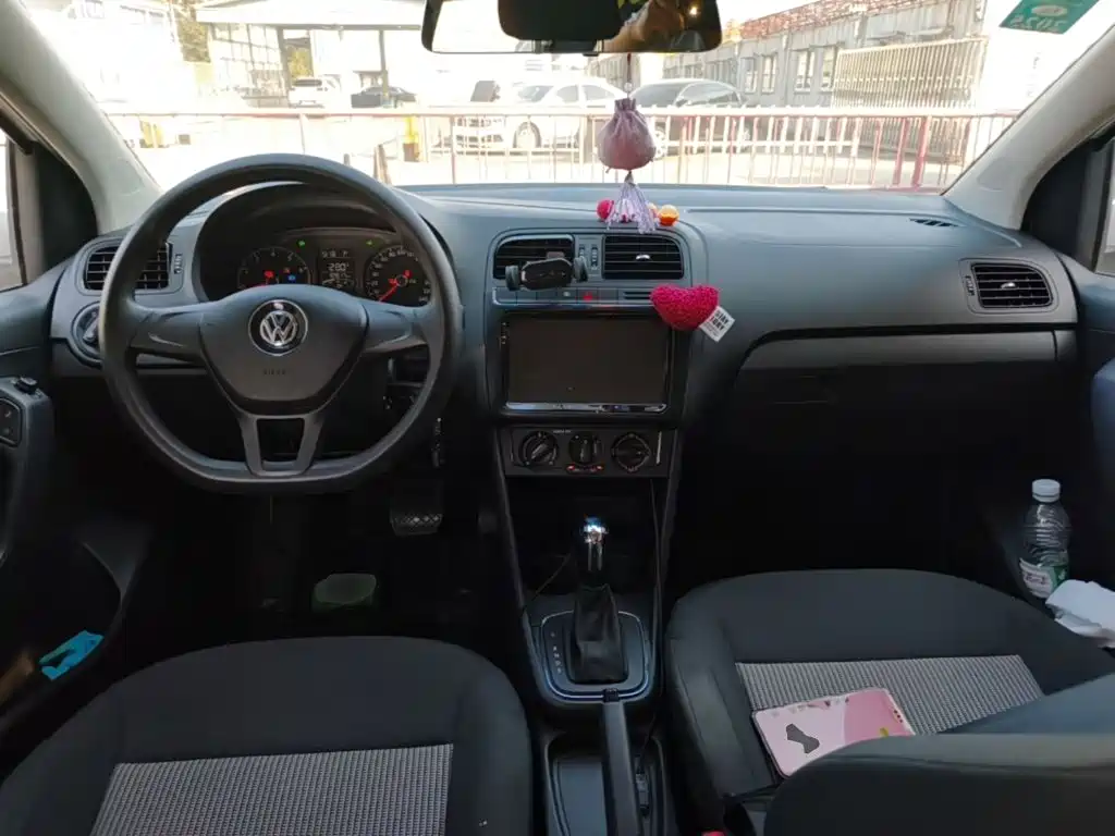 Volkswagen Polo — миниатюра 10