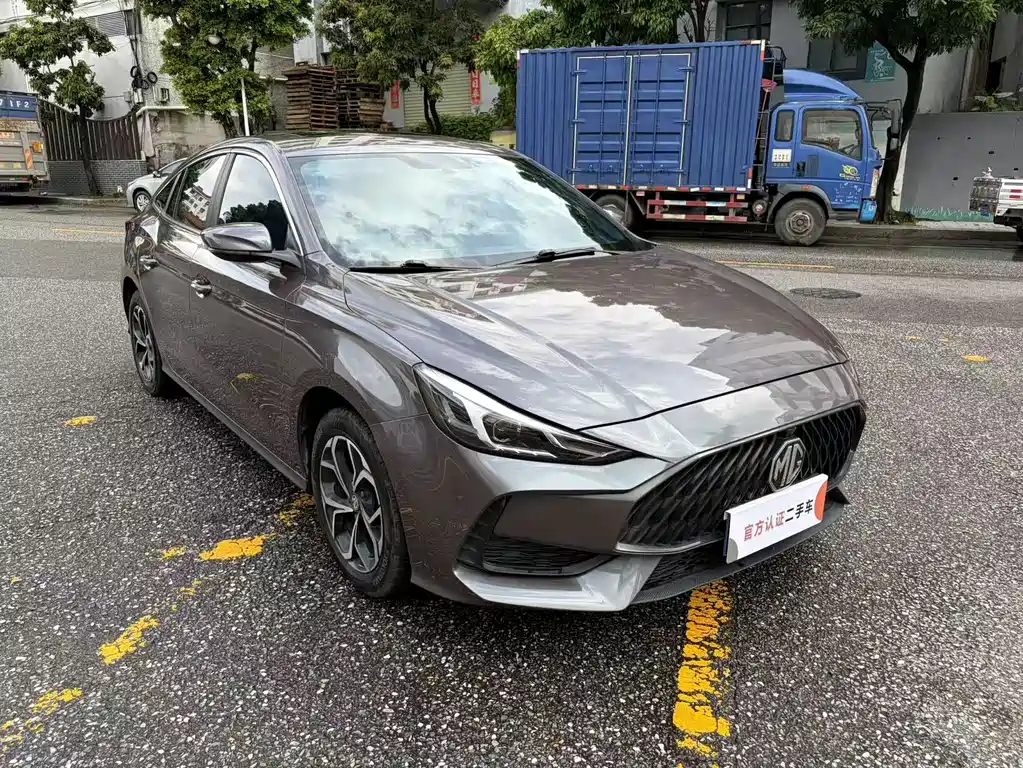 MG MG5 — миниатюра 3