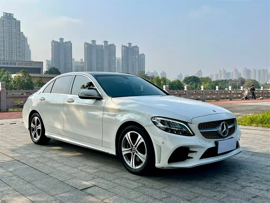Mercedes-Benz C-Class 2019