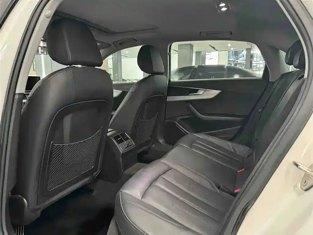 Audi A4L — миниатюра 6