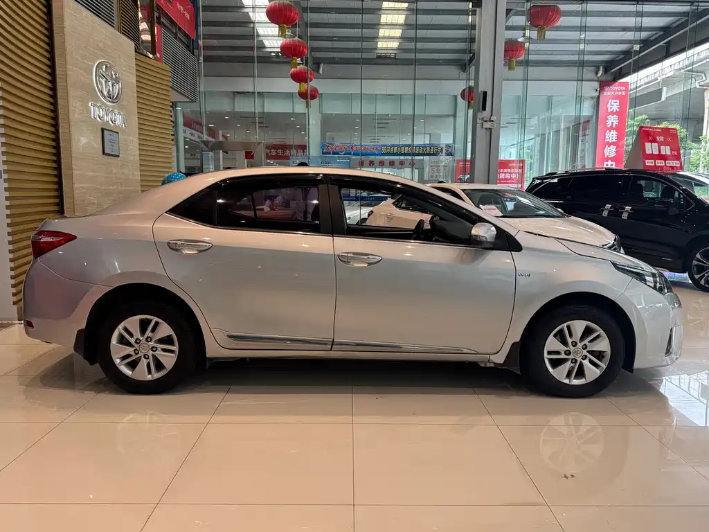 Toyota Corolla — миниатюра 6