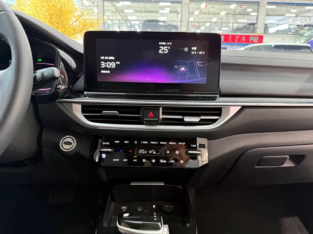 Kia K3 — миниатюра 13