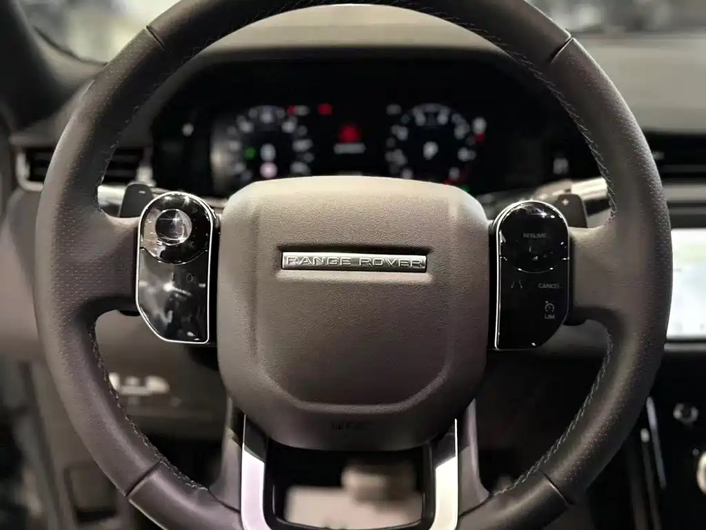 Land Rover Evoque — миниатюра 12