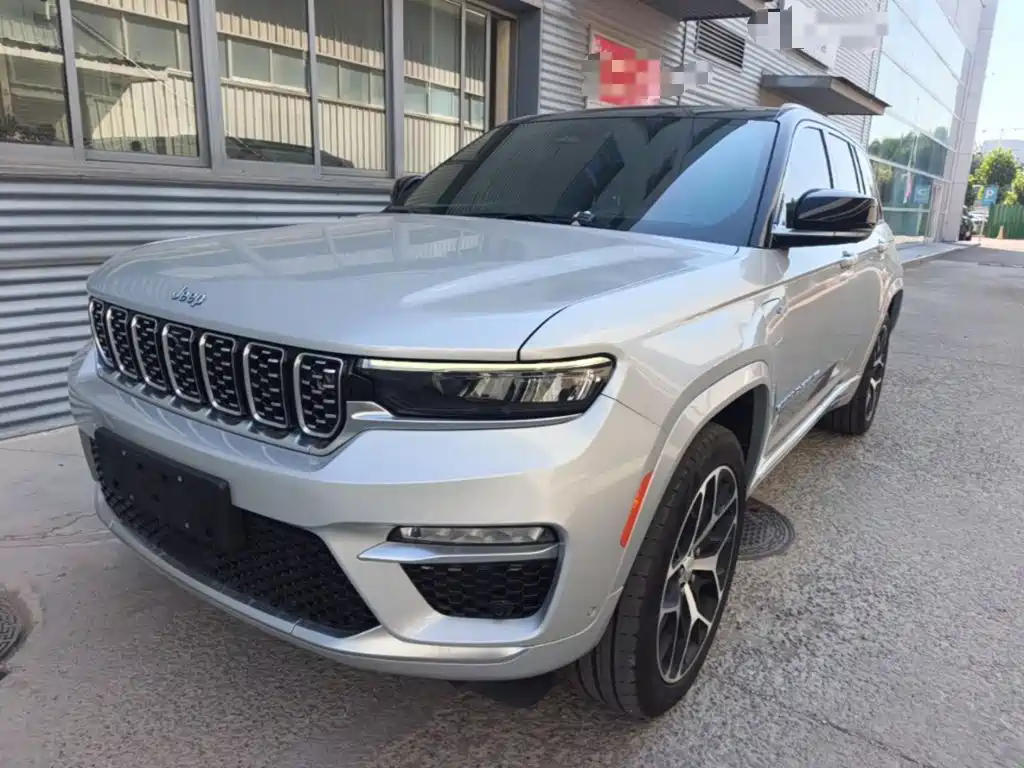 Jeep Grand Cherokee 4xe (Import) — миниатюра 2