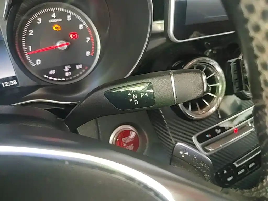 Mercedes-Benz C-Class (Import) — миниатюра 14