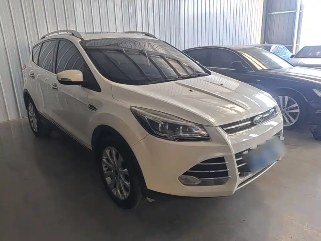 Ford Kuga — миниатюра 4