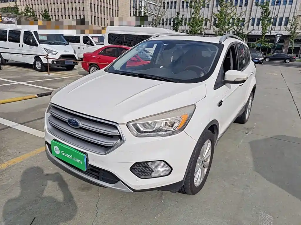 Ford Kuga — миниатюра 2