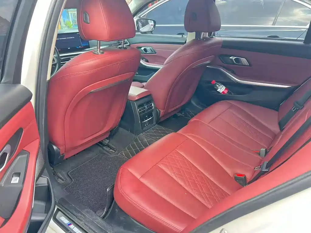 BMW 3 Series — миниатюра 3