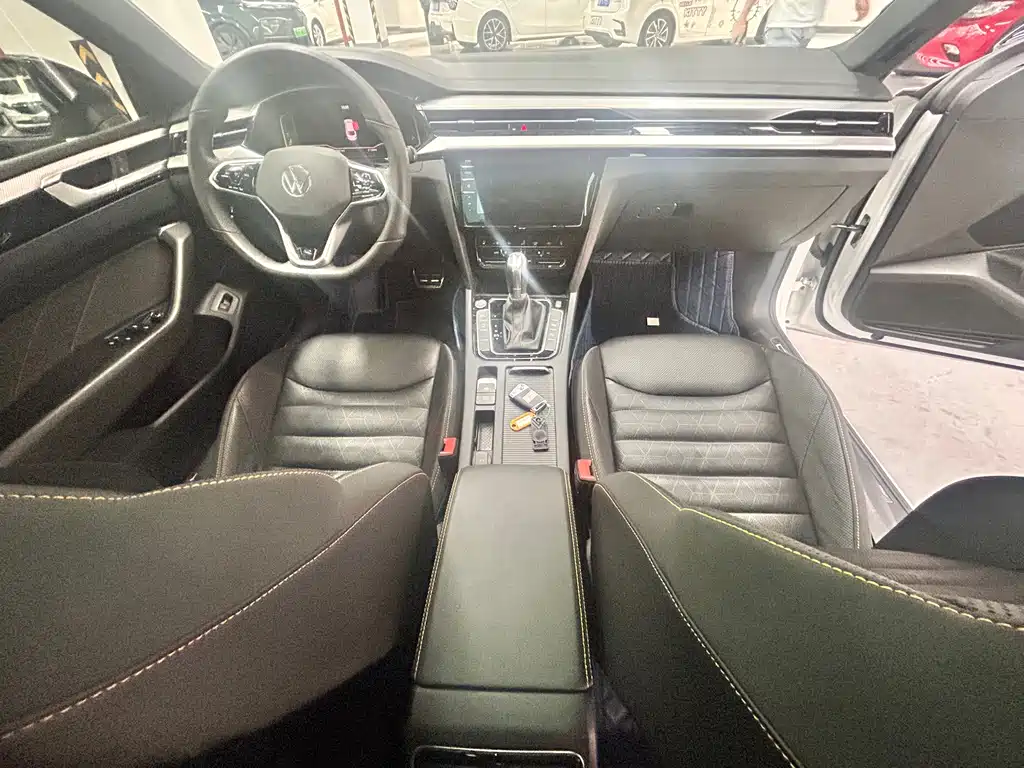 Volkswagen CC — миниатюра 11