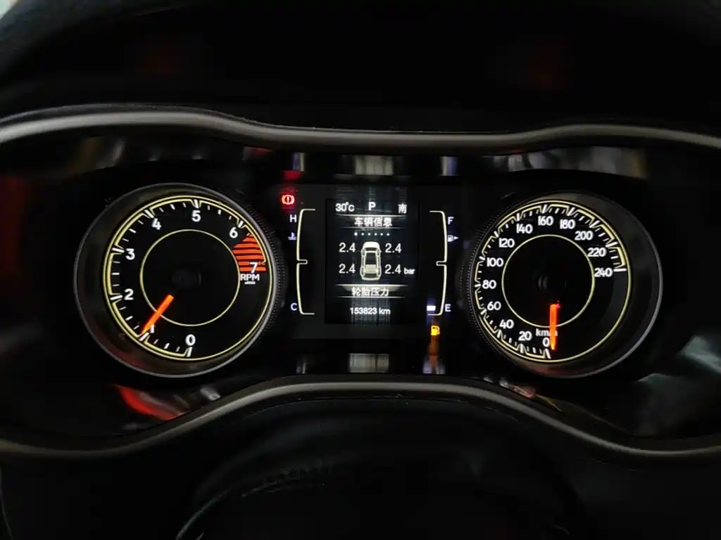 Jeep Cherokee — миниатюра 12