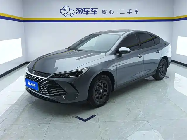 2025 BYD Qin