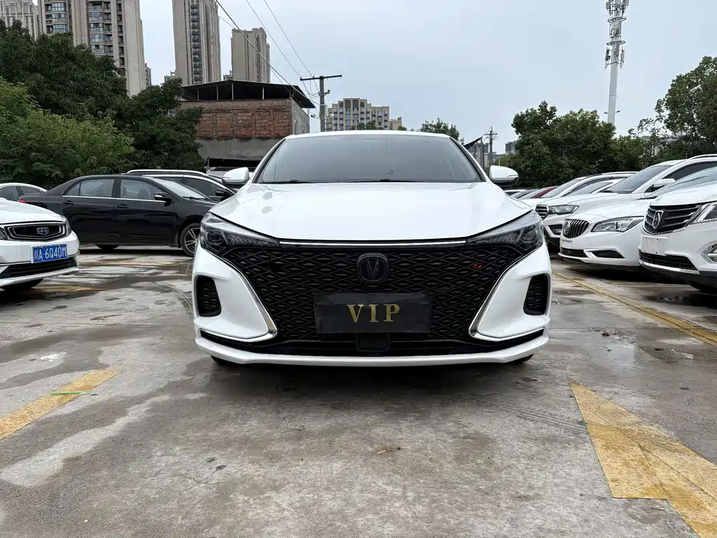 Changan Eado — миниатюра 2