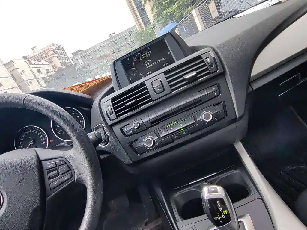 BMW 1 Series (Import) — миниатюра 20