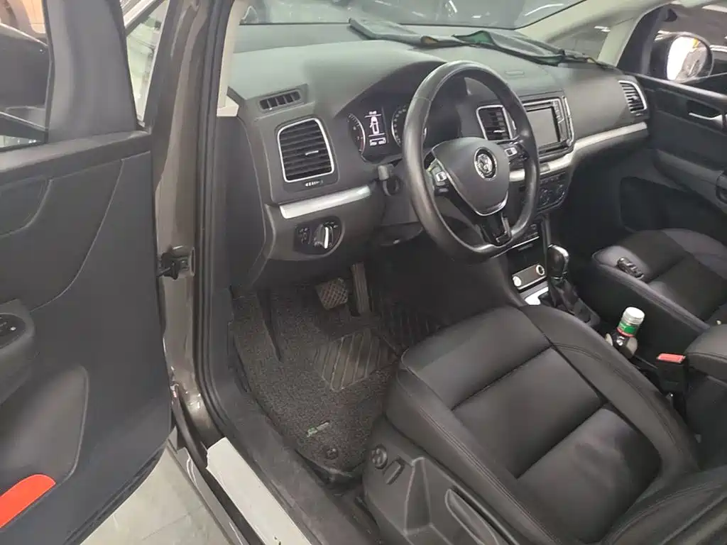Volkswagen Sharan — миниатюра 16