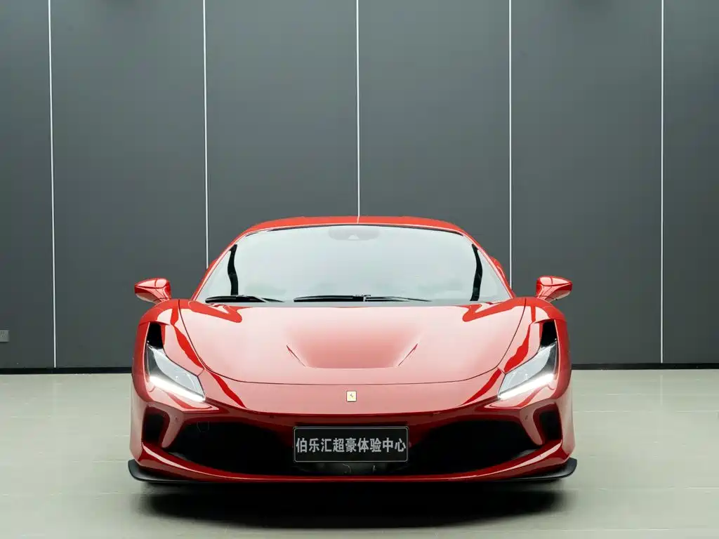 Ferrari F8 — миниатюра 5