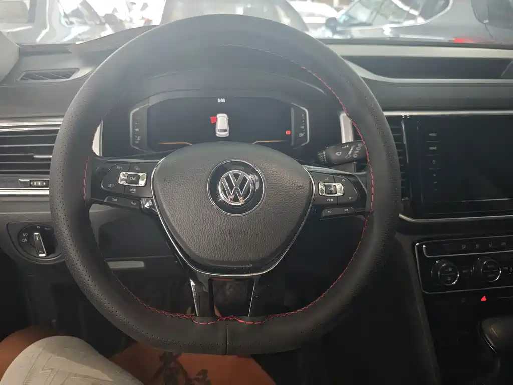 Volkswagen Teramont — миниатюра 4