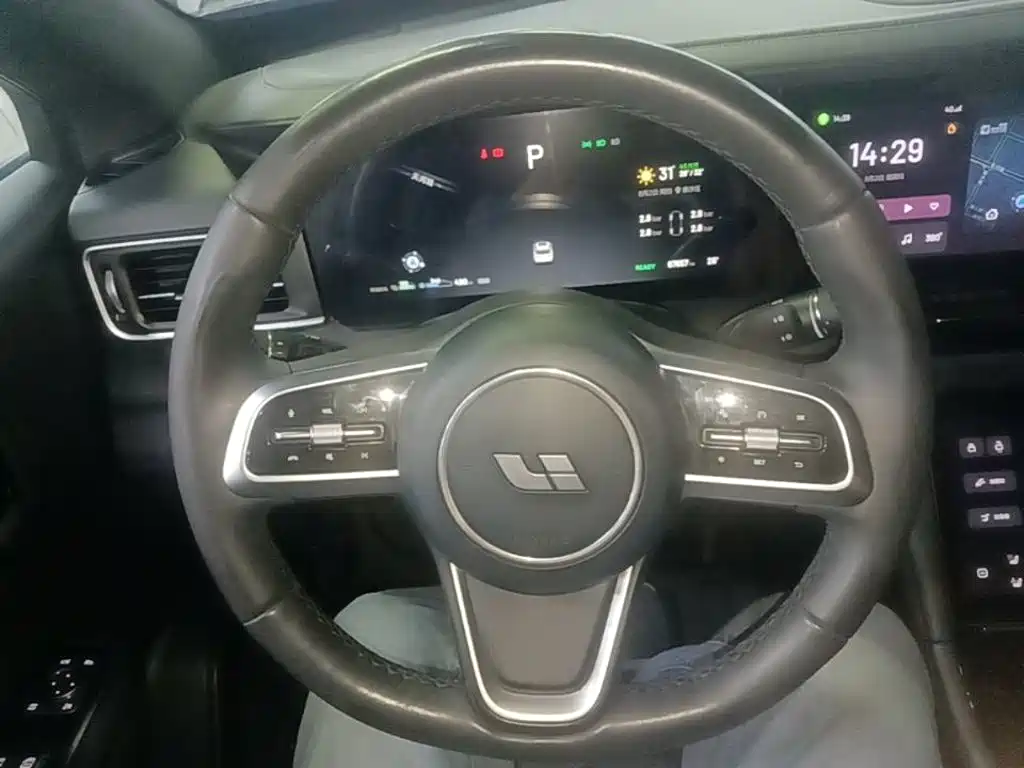 Li Auto Li ONE — миниатюра 11