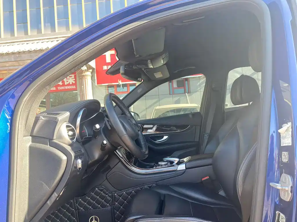 Mercedes-Benz GLC 2016 GLC 260 4MATIC
