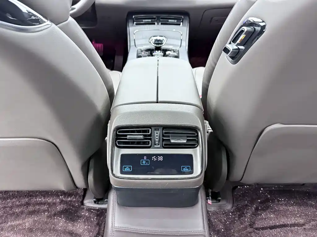 BYD Han — миниатюра 11