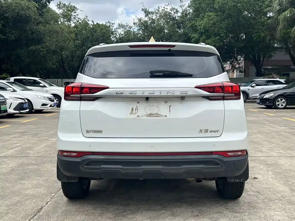 BAIC X3 — миниатюра 8
