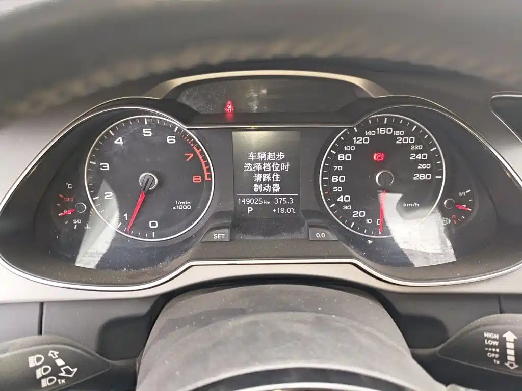 Audi A4L — миниатюра 7