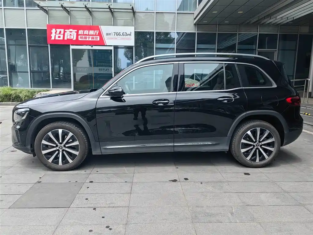 Mercedes-Benz GLB 2025 GLB 220 Fashion