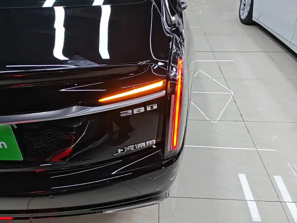 Cadillac CT6 — миниатюра 8