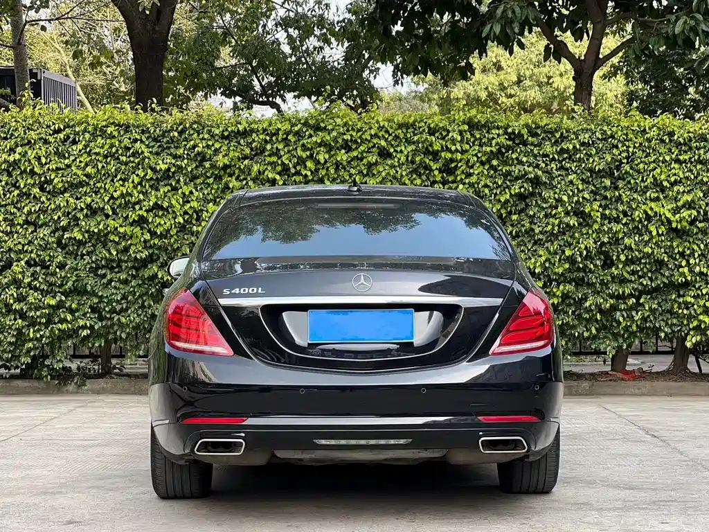 Mercedes-Benz S-Class — миниатюра 7