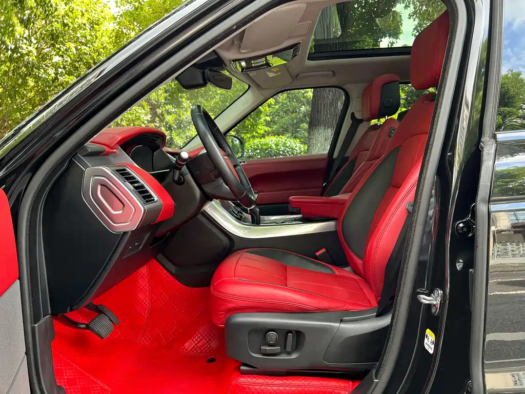 Land Rover Sport — миниатюра 7