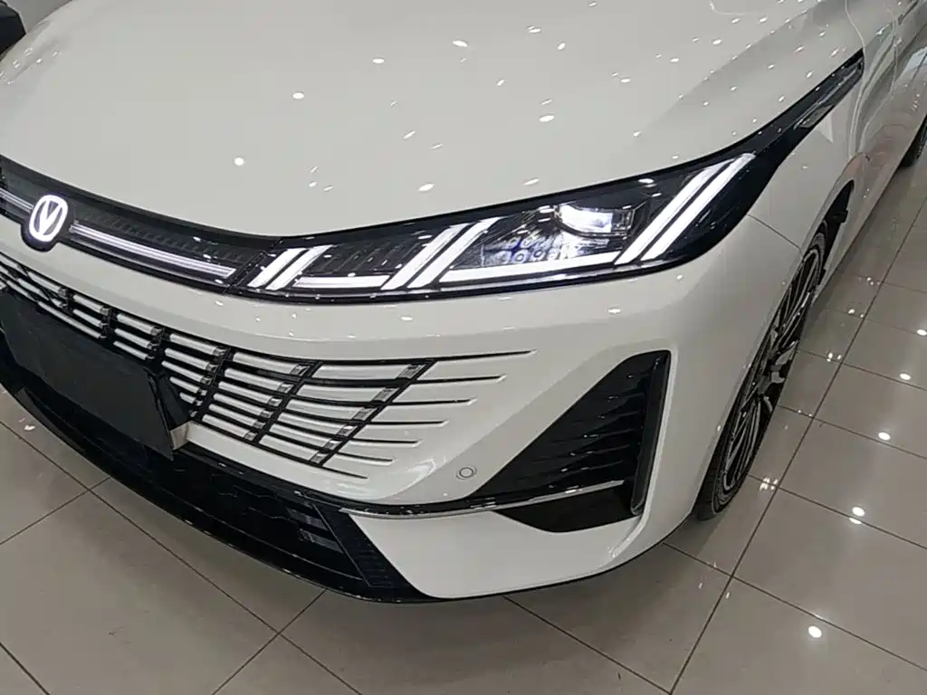 Changan Eado — миниатюра 24