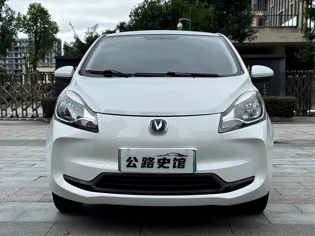 Changan Benben E-Star — миниатюра 2
