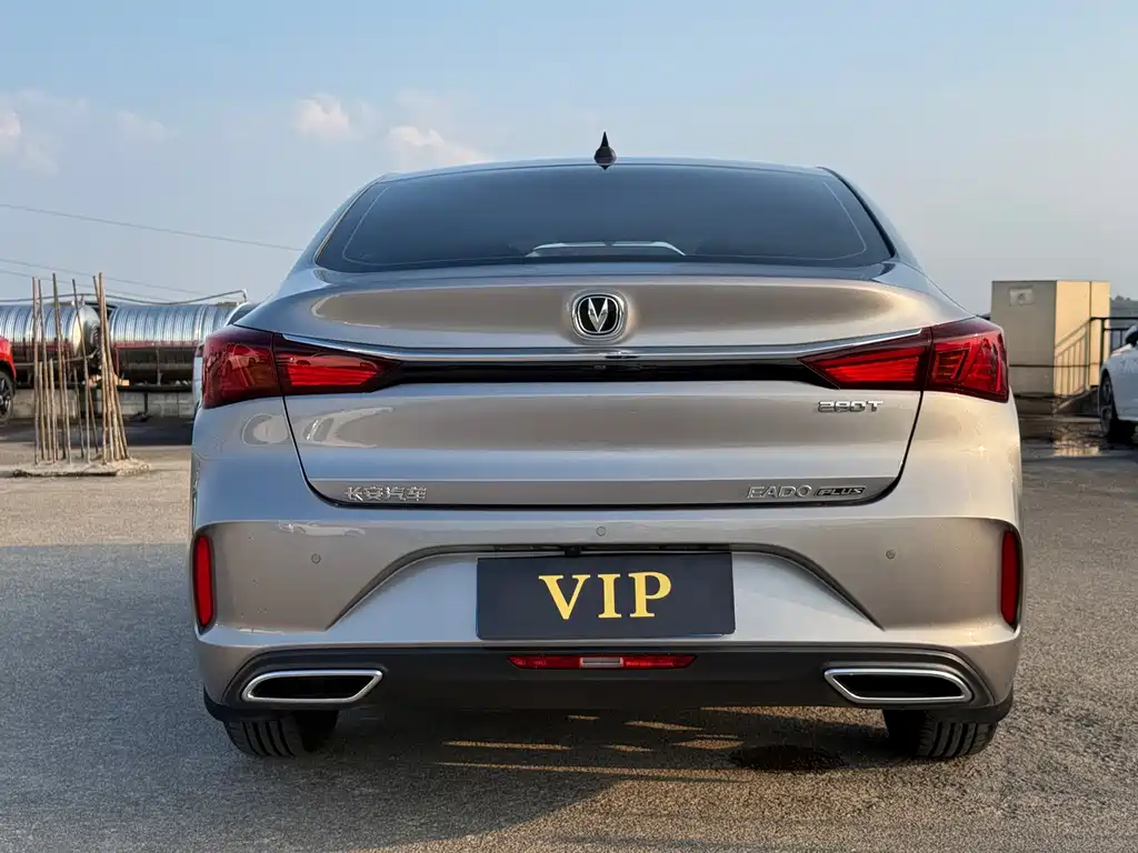 Changan Eado — миниатюра 10